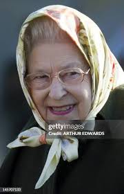 2,386 Elizabeth Low Stock Photos, High-Res Pictures, and Images