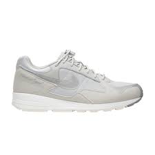 Fear Of God X Air Skylon 2 Light Bone Sneakers Running Silhouette Nike