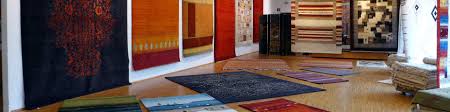 Ob uni, muster mit dezenten bordüren, bis hin zum designer. Tibet Nepal Teppiche Trendstarke Highlights Fur Zuhause