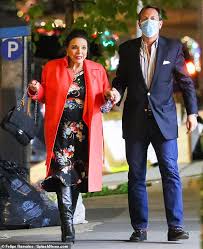 Joan celebrated her 88th birthday on 23 may, 2021. Newsco Dame Joan Collins 87 Looks Stunning As She Wows In A Sleek Floral Print Dress Australiannewsreview