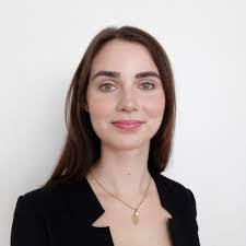 Alisa Becker's Instagram, Twitter & Facebook