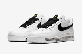 Inverting the initial black/white color scheme. G Dragon X Nike Air Force 1 Para Noise 2 0 Where To Buy Today