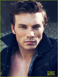 Derek Theler Photo Shoot