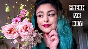 Welcome back to another video about resin coaster, floral girl.in this video i used epoxy resin with high viscosity.and dried flowers(colorful)gold. What Happens When You Put Fresh Flowers In Resin Fresh Vs Dry Youtube