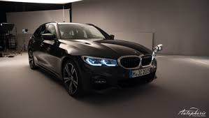 It is the successor to the 02 series and has been produced in seven different generations. Bmw 3er Touring G21 Sitzprobe Autophorie De