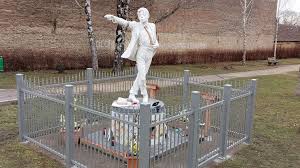 Maybe you would like to learn more about one of these? Michael Jackson Statue Gets Protection After Frequent Vandalism Zenger News