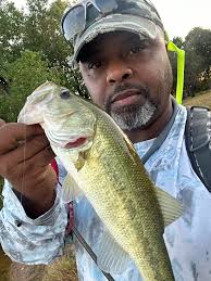 fall fishing for ditch pickle and dinks