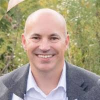 40+ "Chris Luiz" profiles