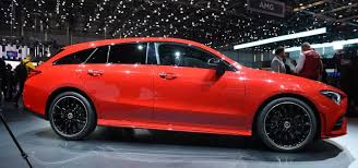 Le break de chasse cla s'inspire de son aîné avec un design de voiture de sport à cinq les designers de la marque à l'étoile ont marié le potentiel émotionnel d'un coupé et l'intelligence pratique d'un break de chasse pour créer un véhicule. Mercedes Cla Shooting Brake 2019 Le Break De Chasse Persevere L Automobile Magazine