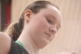 Ross ties single-season program record with 22 wins