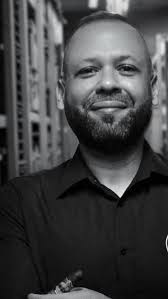 💪🏽Master blender, Abe Flores is the owner of the premium Dominican-made  brand, PDR Cigars. 🔜New limited release this June—PDR’s El Vinyet 2025  Edition. 🗓️, 👉🏽Tobacco lounge talking points… Specially ...