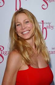 Kat's Stunning Red Dress Appearance