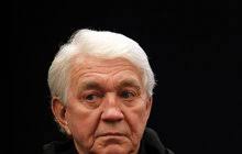 Jiří krampol vylezl z auta, měl takový ten nerudný výraz. Zdrceny Jiri Krampol 76 Prisel O Syna Co Se Stalo Ahaonline Cz