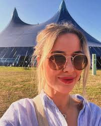 Absolutely stunning pics of you all 🔥 #itvcorrie #Corrie #coronationstreet