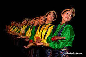 Fungsi Iringan Tari Pada Sebuah Tarian Ilmaka