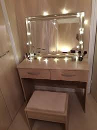 Vanity hollywood light makeup dressing table set mirrors with dimmer 3 color light cosmetic mirror adjustable touch screen. Dressing Table Mirror With Lights You Ll Love In 2021 Visualhunt