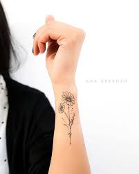 12 Floral Upper Wrist Tattoo Idea 13 Flower Tattoo Ideas For Every Women Tattooart Tattoos For Women Flowers Small Daisy Tattoo Beautiful Flower Tattoos