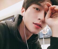 Foto cowok keren kls 8. Pin Von Ployd Angkana Auf Ulzzang Boy Asiatische Jungs Ulzzang Junge Jungs