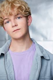 Glen Stover's Instagram, Twitter & Facebook