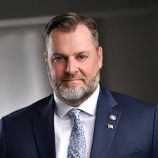 Gene Grover's Instagram, Twitter & Facebook