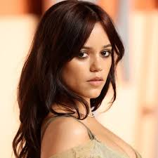 Teen Claps Back at Classmate Who Called Plus-Sized Models "Disgusting"