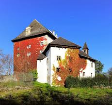 Attraktive mietshäuser zur miete in moosburg a.d. Schloss Die Schlosser Osterreichs