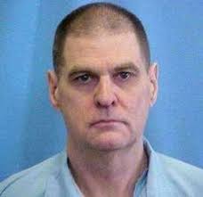 Cecil Sutherland's Instagram, Twitter & Facebook