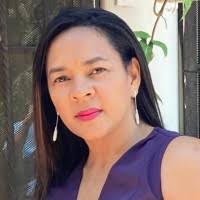 300+ perfiles de «Janet To»