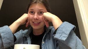 Holly Cota's Instagram, Twitter & Facebook