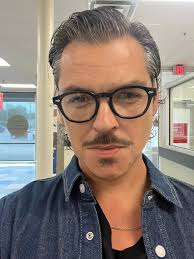 ACTORS -- DON'T MISS THIS GREAT OPPORTUNITY!**