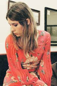 Ellie rowsell estimated net worth, biography, age, height, dating, relationship records, salary ellie rowsell is an actress and composer, known for t2 trainspotting (2017), the intervention. Ellie Rowsell She Should Be Cloned So More Of Us Could Have Her I Mean So I Could Have Her Trend