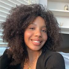 Kelly Davis Email & Phone Number