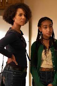 Little Fires Everywhere If You Re Thinking Mia Has A Suspicious Past You Re Right Tv Shows Pretty People Favorite Tv Shows