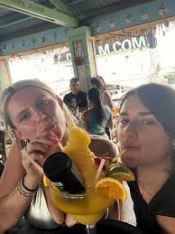 💭 Strongly Agree or Agree? 😄 This crew brings the party, every. single.  day. 🫶 Recognize someone from your trip? 🍹Tag your Aruba crew — it's  always happy hour somewhere