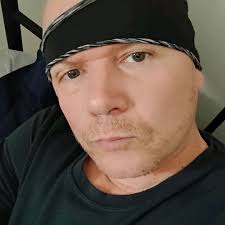 DEAD FLAT LINES (@danielnuss0)