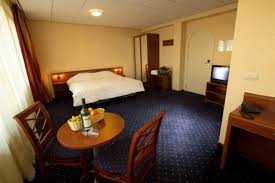 The latest tweets from preston palace (@prestonpalace). Hotel Preston Palace Urlaubsportal