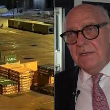 Hamnarbetarens advokat: ”Han förnekar allt”