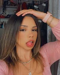 Queen Nash's Instagram, Twitter & Facebook