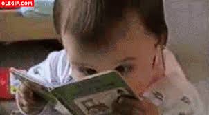 GIF: Niño leyendo un cuento (Gif #82)