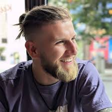 On 22nd December I'm going to do the 4th Annual Graham Hendra awards. I do  this every year