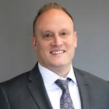 Steven Thrall's Instagram, Twitter & Facebook