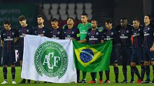 Chapecoense football players and crew were filmed in good spirits as they boarded the doomed lamia flight on monday. We Are All Chape Today Football Matters Goal Com