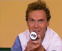 Le présentateur de question pour un champion julien lepers s'est déguisé en batman pour depuis la sortie du premier film batman en 1989, l'irremplaçable présentateur de question pour un. Generation Club Do Auf Twitter Julien Lepers En Batman Bel Hommage A Un Episode De Pas De Pitie Pour Les Croissants Tpmp Http T Co Iqckdhgttj