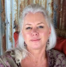 Bonnie Mcmanus's Instagram, Twitter & Facebook