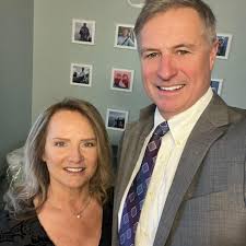 What kind of fish is the bottom one in the picture?