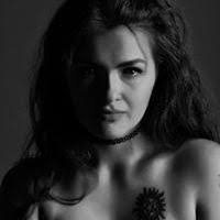 Billie Ryan's Instagram, Twitter & Facebook