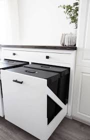 Included trash cans are gray. 18 Homemade Trash Can Cabinet Plans You Can Diy Easily