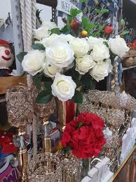 Corak kaki(corak akan ada di bawah baju n kaki) 4 meter fabrik jenis ni tidak terlalu tebal n tidak terlalu jarang xperlu lining kain yg sgt2 sejuk n selesa. Bunga Rose White Cream Rental Your Diy Project Supplies