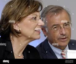 Herbert mueller hi-res stock photography and images