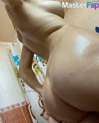 Crispitaas explicit picture her body laid bare